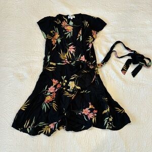 XIX Palms Black Floral Mini Wrap Party Dress size S